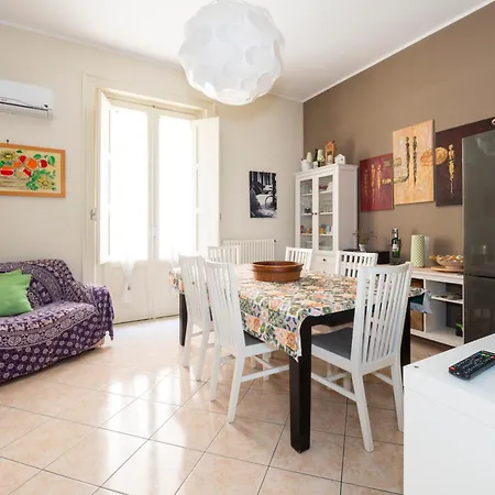Apartment Al 22 *